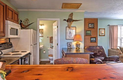 Paradise Cove Cabin with Boathouse and Dock - Foto 8