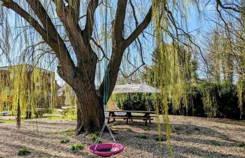 A historic Pub with a modern twist - The Greyhound - Foto 26