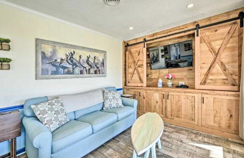 Coastal Home Walk to Holden Beach! - Foto 33