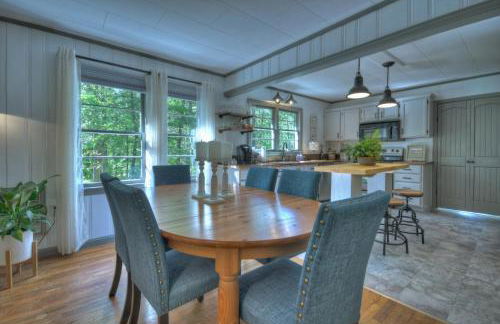 WET FEET RETREAT - Cottage on Lake Blue Ridge - Foto 35