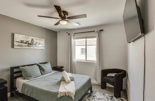 5 Mi to Vegas Strip Family Townhome Near Parks! - Foto 14