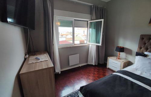 Almada, T2 apartment w balcony, Feijo, Lisbon - Foto 24