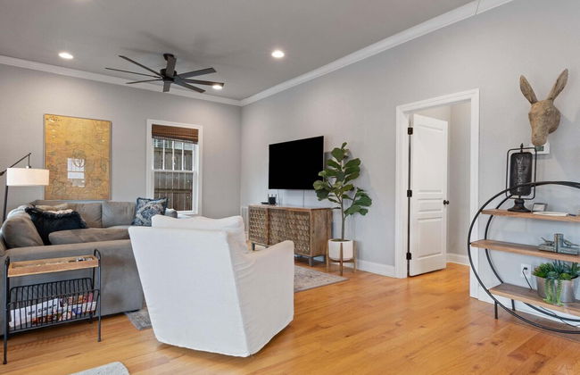 Muletown Haven Stunning Downtown Escape! - Foto 13