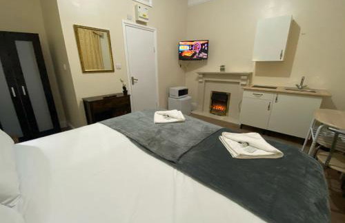 The Green Light House Studio 24 - Free Private Parking - Foto 32