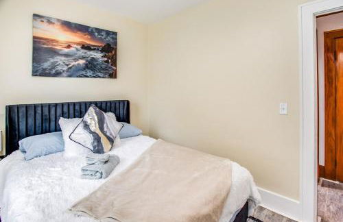 New 3 bedroom Home by, UofR, RIT, Strong, Airport - Photo 23