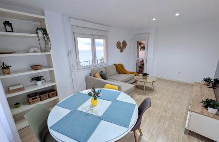 Elegant Sea View Apartment Near Beach & Train - Foto 34