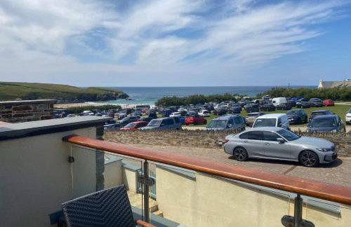 SEA VIEWS, beachside apartment with balcony - Foto 18