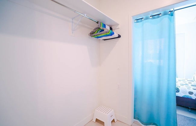 Minimalist & Alluring Condo, Walk to Mile High - Foto 5