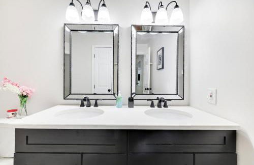 Hot Tub & Theater Haven-Lake and Ski Retreat - Foto 28