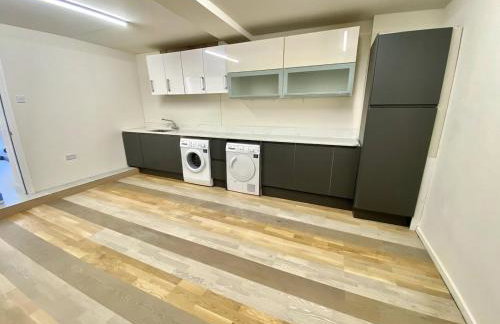 Luxury 5 Bedrooms House in Milton Keynes - Foto 21