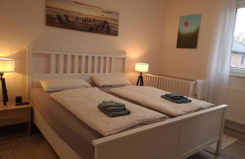 Haus KüstenBrise - Urlaub mit Hund an der Küste mit eigenen Garten, Sauna und gemütlichen Kaminfeuer - Foto 21