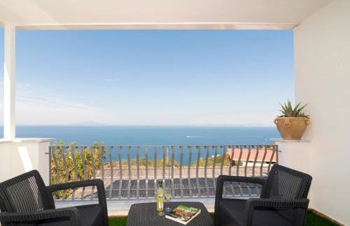 Breathtaking Sea View Apartment on Sorrento Coast with Sunset Terrace & Parking - Foto 6
