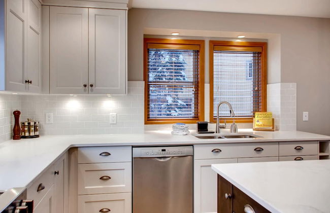 385 Moonshine Crescent by Okanagan Premier - Photo 9