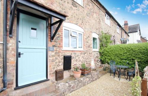 Romantic & Cosy Cottage with Direct Access to the Hills - Foto 2