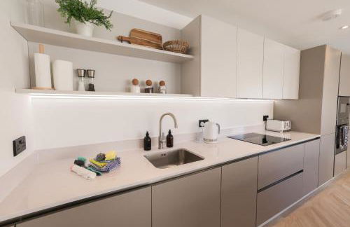 Tai Porth Llechog Bungalow by Birch Stays - Photo 9