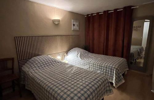 Gîte harmonieux 8 pers avec cheminée et animaux admis - FR-1-496-32 - Foto 34