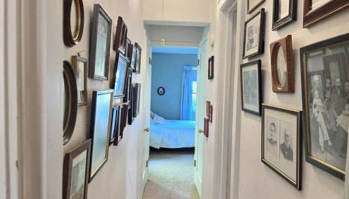 Historic McDowell House Antique Charm by Hospital - Foto 4