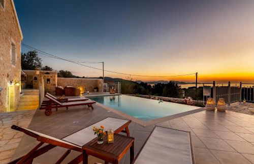 Fiscardo Luxury Stone Villa Alex ,with sunset view! - Photo 6