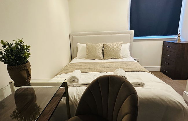 The Wimbledon Haven - 2 bed - Photo 7