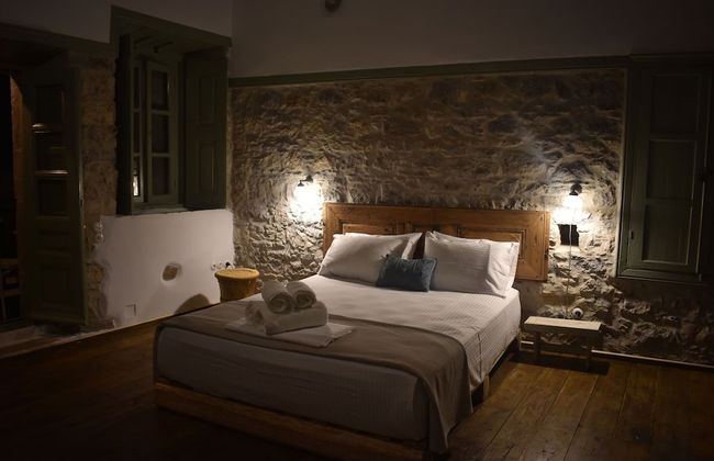 Latmos 1860 - Photo 2