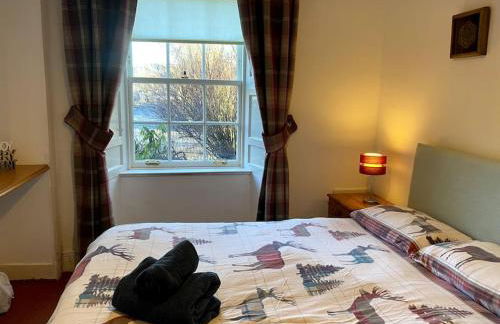 Historical North Cottage in Old Deer - Photo 11