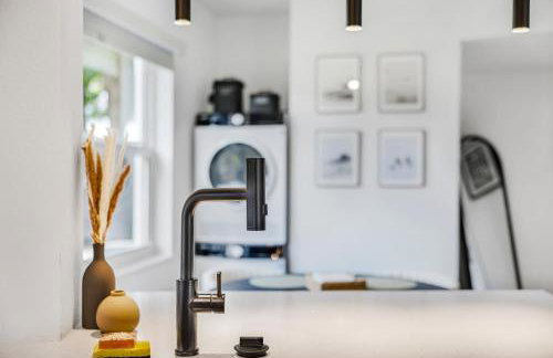 Modern and Beachy space with full kitchen, for 4 ppl - Foto 9