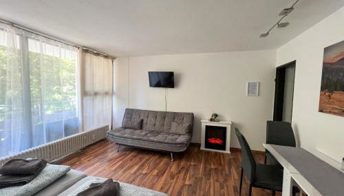 Helle FeWo am Waldrand - mit Balkon, Pool & Sauna - Foto 3, pet friendly