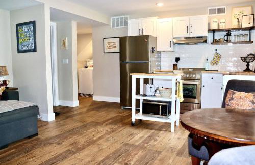 Charming 1 bedbath Suite in waterfront Cottage - Foto 3