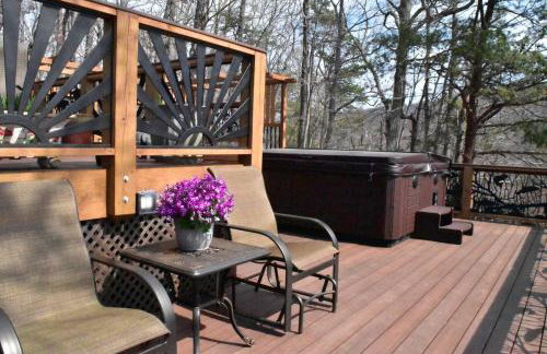 Lake Escape to an Elegant 4 Br Home - Foto 38