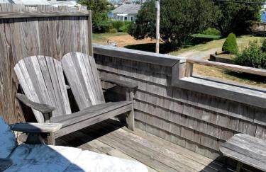 2 Bedroom Matunuck Beach House, 1 Block from Ocean - Foto 10