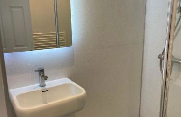 Terry's Cove - Dogs welcome - Photo 2