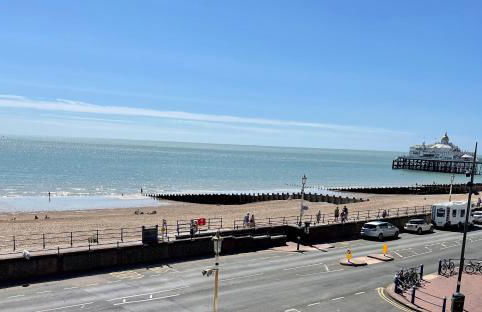 "The Celebration" Balcony Seafront Apartment - Foto 23