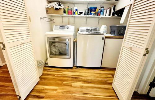 Waterfront Escape - Dock, Hot Tub, Theater - Foto 41