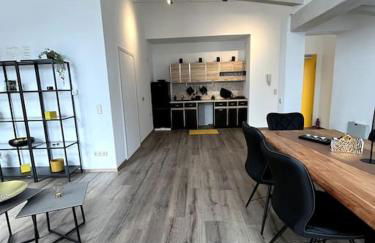 Moderne Wohnung mit Dachterrasse - Foto 7