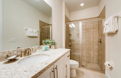 Chic Home With Mini Soccer Field, Golf Near Disney With Waterpark & Resort Access At Encore Resort - 7715Ff - Foto 19