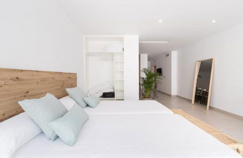 Bossa Bay Suites with Private Pool - MC Apartments Ibiza - Foto 104