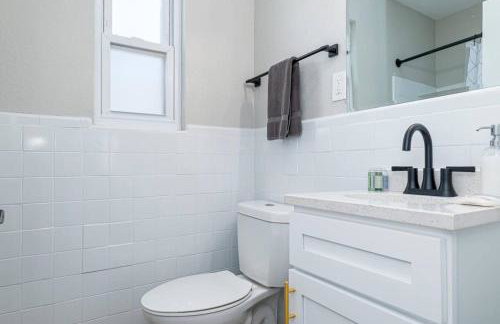 Sojourn 2 BR Beach Side Bliss Tide Suite - Photo 6