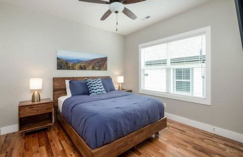 Downtown Brevard 5BR Retreat & Cyclists Dream - Foto 26