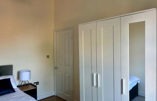 Two Bedroom Holiday Home - Photo 2