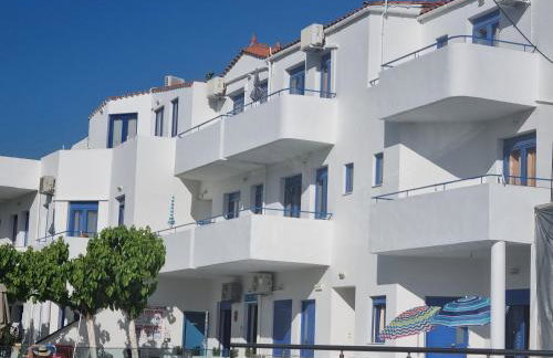 Leonidas Studios & Apartments - Foto 1