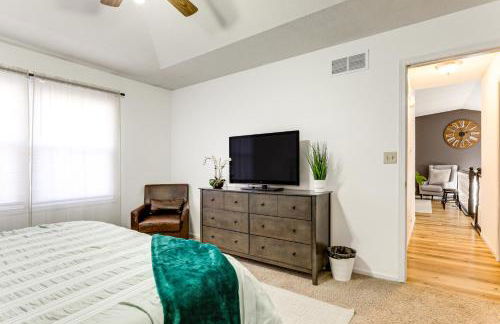 3 Mi to UNL and Memorial Stadium Home with Large Yard - Foto 11