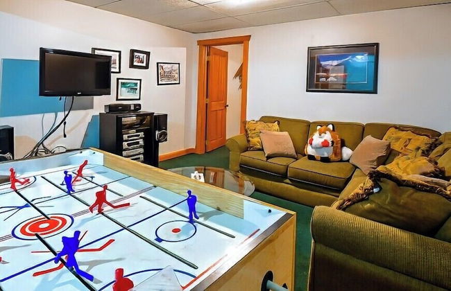 Polar Peak Lodges by Fernie Lodging CO - Photo 60