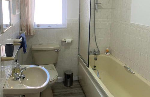 2-Bed Cottage Sleeps 5 - Pets Ok - Free Parking - Foto 12