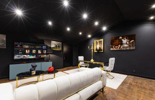 SecretRoom - Luxe, Balnéo et évasion -Arnage - Photo 1