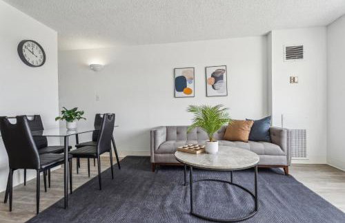 Legacy at Imperial Village 816 I 2 Bed 2 Bath - Foto 14