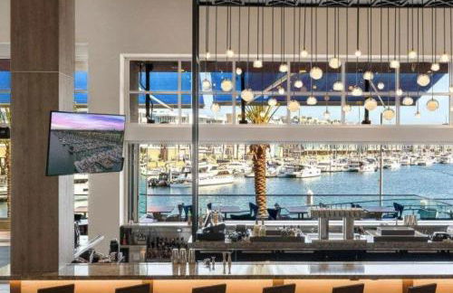 Waterfront Penthouse - Marina Views - Rooftop - Foto 47