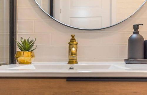 NEW APT in the heart of Madrid - Photo 21