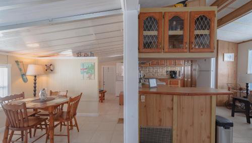 Island Beach House with No Extra Fees - Foto 3