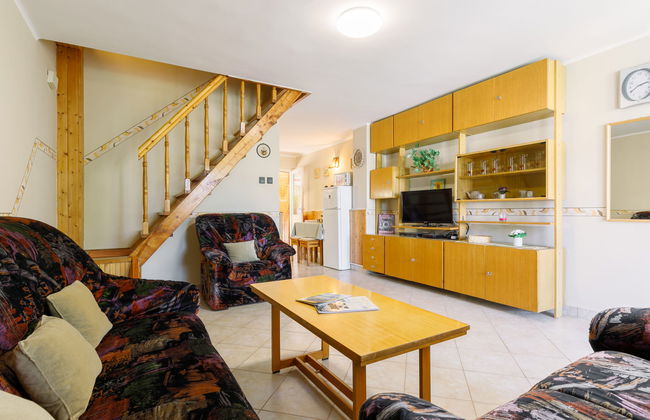 2 bedroom House in Balatonszárszó with garden and terrace - Photo 9