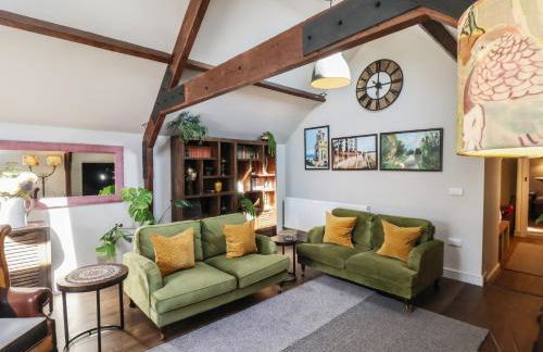 A Stones Throw - Foto 7